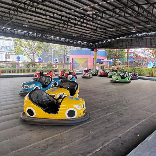 Electric bumper cars 01