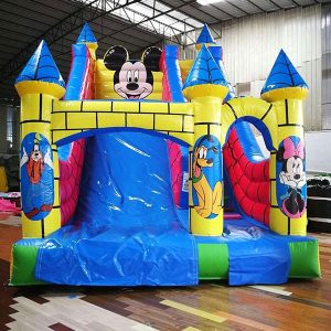 Inflatable castle 01